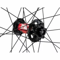 BEAST Components ED30 Disc 6-Loch Boost Carbon 29" Laufradsatz -Angebote Rad Harmonie Store 379507