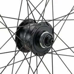 Bc Basic Urban Deore Disc Center Lock DT Swiss 533D 28" Laufrad 33 Bc Basic Urban Deore Disc Center Lock DT Swiss 533D 28" Laufrad -Angebote Rad Harmonie Store 397333