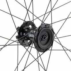 E-thirteen XCX Race IW28 Carbon Boost 29" Laufradsatz -Angebote Rad Harmonie Store 400592